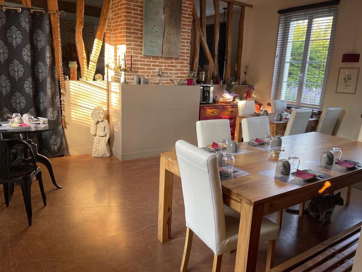 Au Presbytere De Saigneville Bagian luar foto